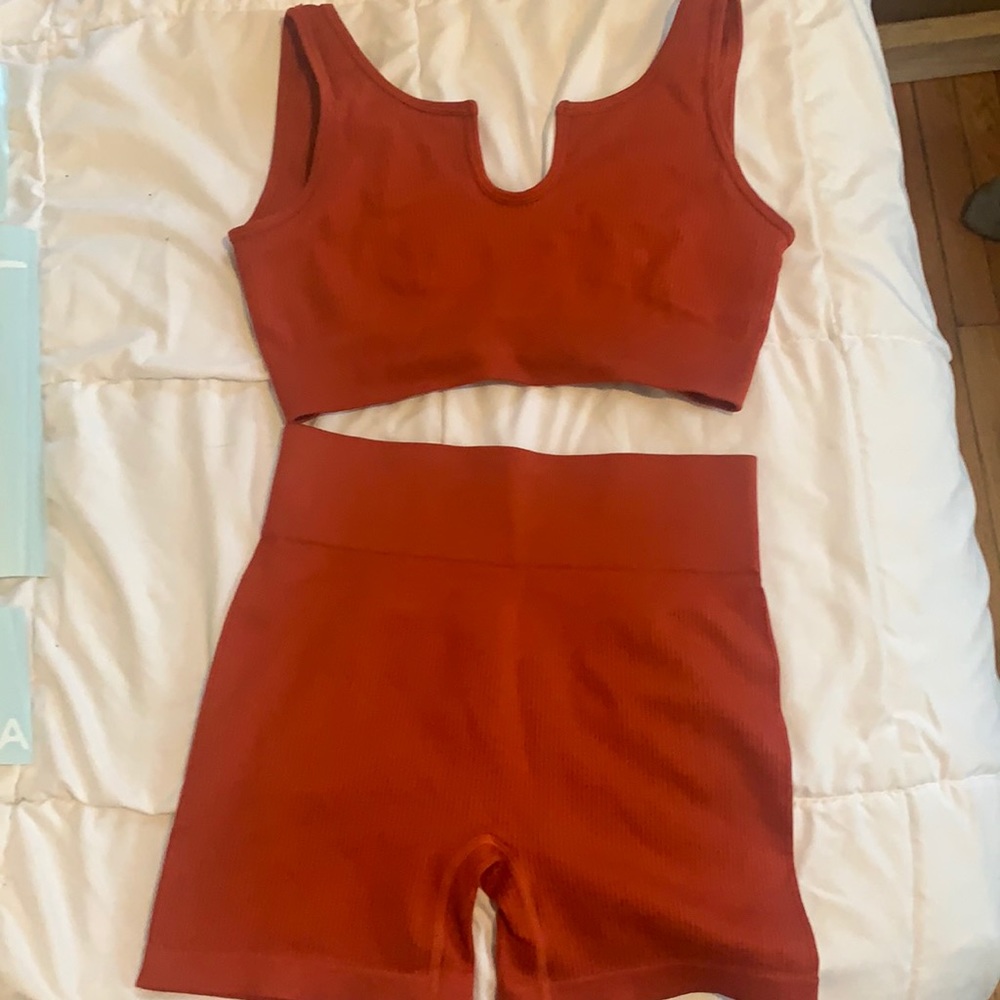 Matching ribbed set